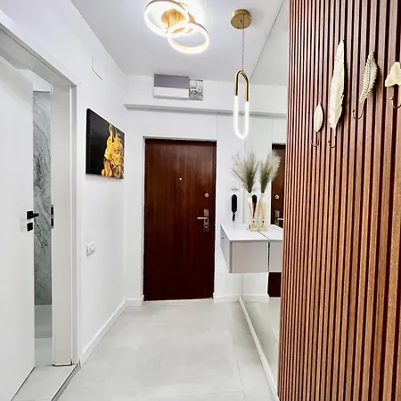 Nomad Instastudio Near Old Town Appartamento *